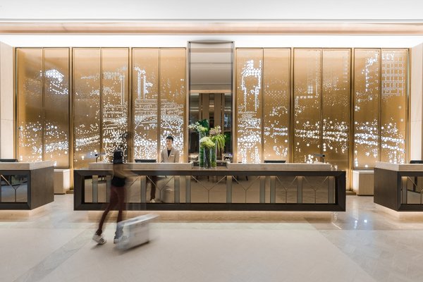 木蓮莊酒店創(chuàng)新旅游直播模式，攜旅游博主給千萬粉絲“種草”
